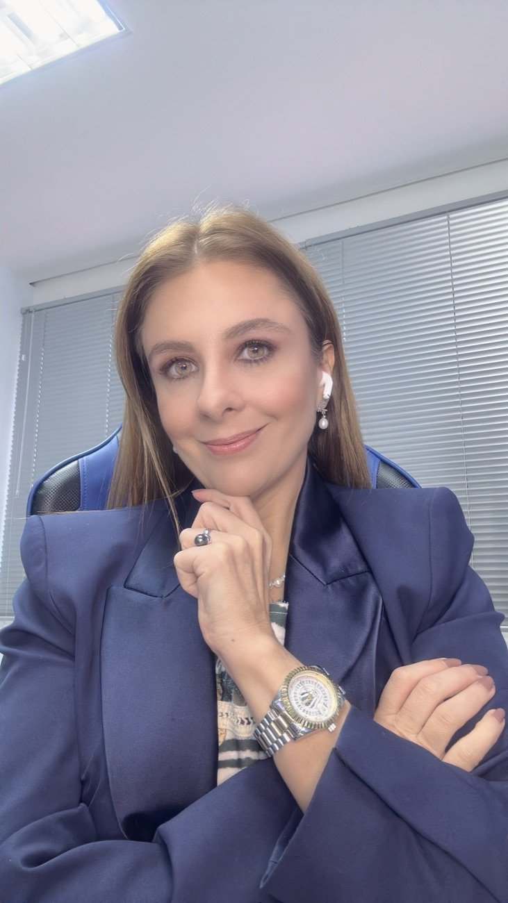 Dra. Ana Paula Siqueira